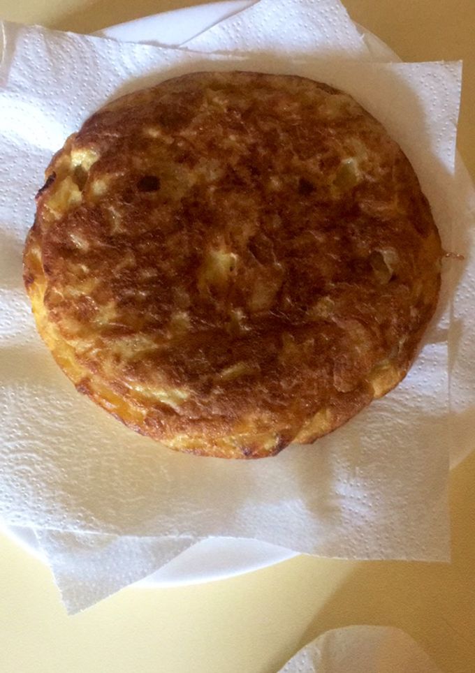 Una foto de Tortilla de patatas sin cebolla