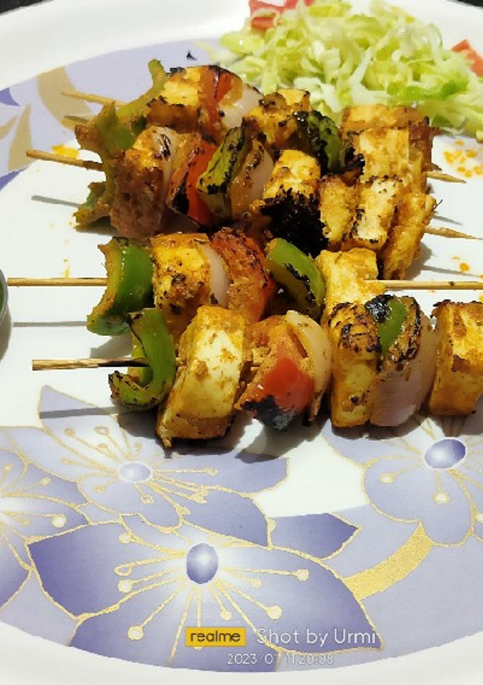 પનીર ટિક્કા (Paneer Tikka Recipe In Gujarati) રેસીપી મુખ્ય ફોટો