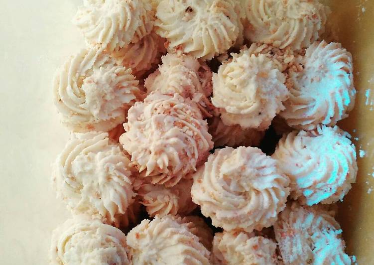 kue sagu keju crunchy