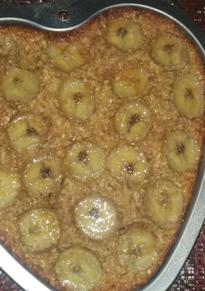 Una foto de Torta de avena, banana y coco!!!