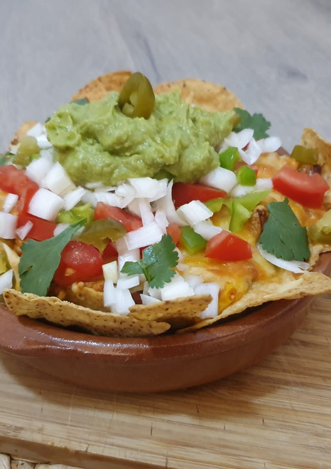 Una foto de Nachos 🇲🇽 con chili picantón 🌶