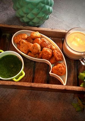 A picture of Leftover mixed veg pakore.