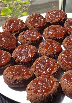 Una foto de Pepas integrales veganas de chocolate y legumbres