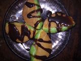 Pukis pandan keju