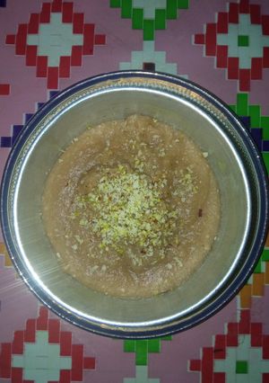 عکسی از دستور کاچی شیره خرما برای کودک
