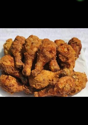 A picture of Crispsy fried Chicken 😋🍗😋🍗🍗🍗.