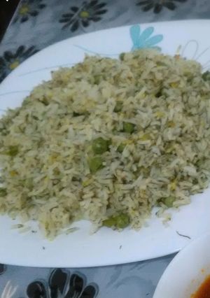 عکسی از دستور پلو نخود فرنگی