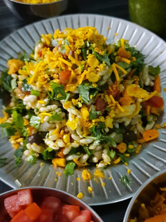 ભેળ (Bhel Recipe In Gujarati) રેસીપી મુખ્ય ફોટો