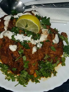 A picture of Gobhi butter masala.