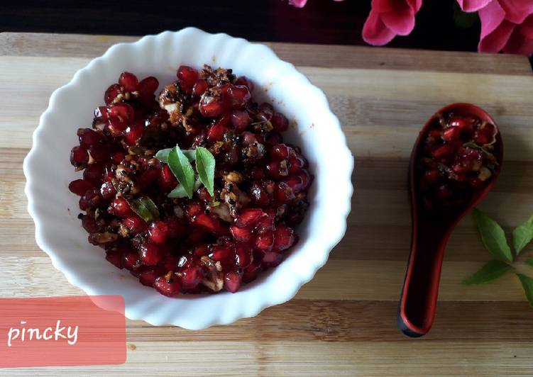 Pomegranates chutney 🌶sweet and sour taste