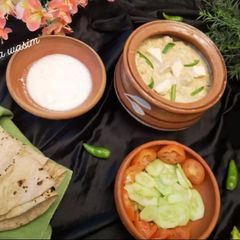 A picture of Paneer malai handi.