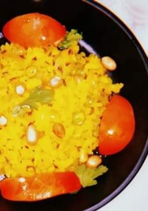 A picture of Sweet and Sour Poha.