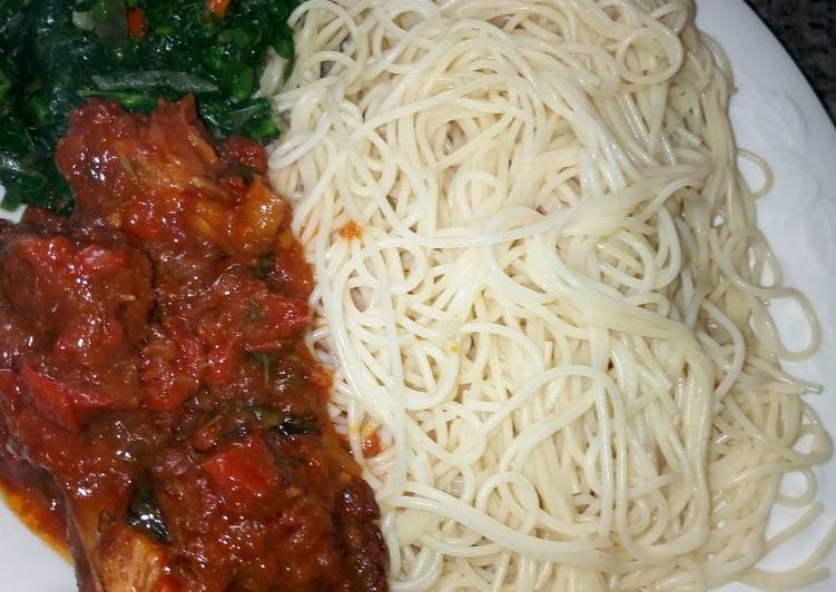 Spaghetti with Vegetable sauce and Chicken Stew