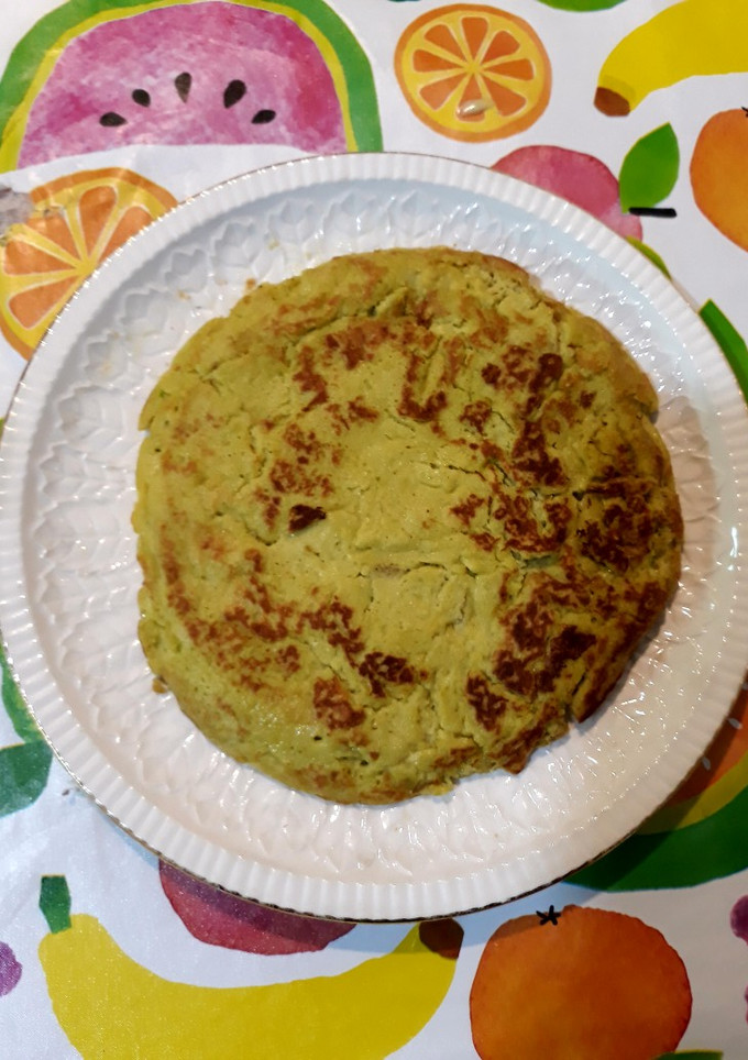Una foto de Tortita de aguacate y jengibre con harina de garbanzos