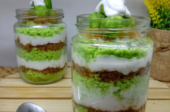 Resep Klepon Cake in Jar yang Enak Banget
