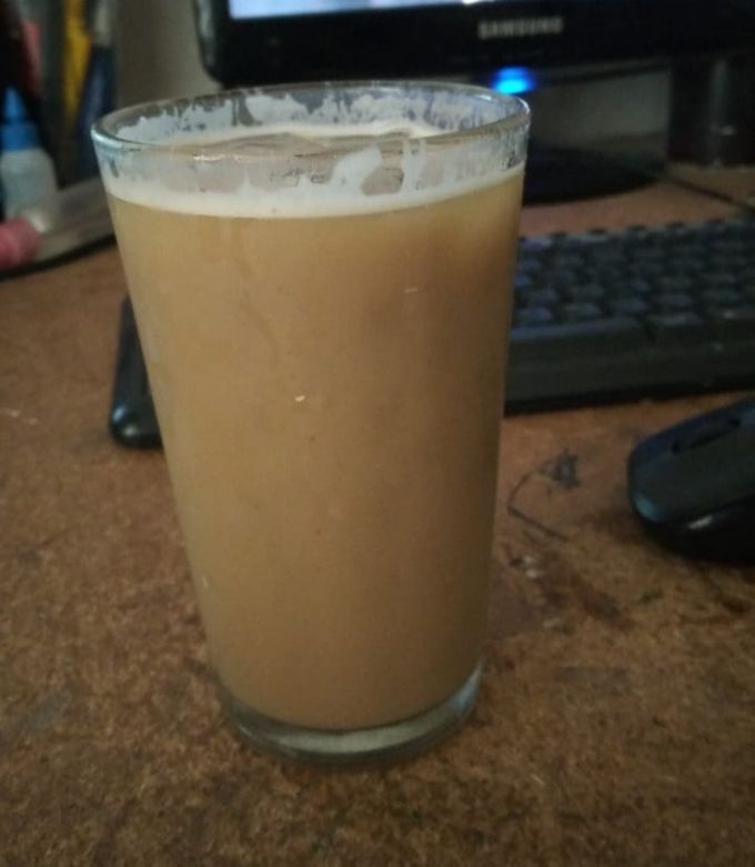 Una foto de Café helado con leche