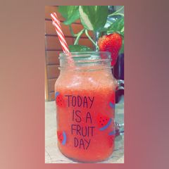 A picture of Strawberry Juice! 🍹.