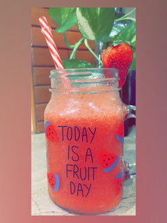 A picture of Strawberry Juice! 🍹.
