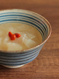 老北京銀耳燉梨甜湯 的食譜成品照片