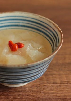 老北京銀耳燉梨甜湯 的食譜成品照片