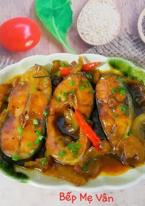 Hình của món Cá hú kho nước dừa tươi.