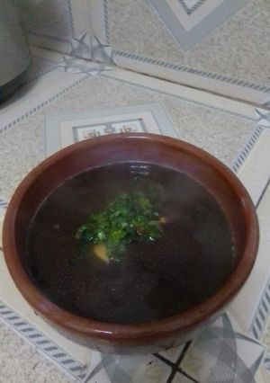 Una foto de Frijoles Negros al ajillo