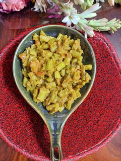 मसालेदार ग्वार फली की सब्जी रेसिपी मुख्य फोटो