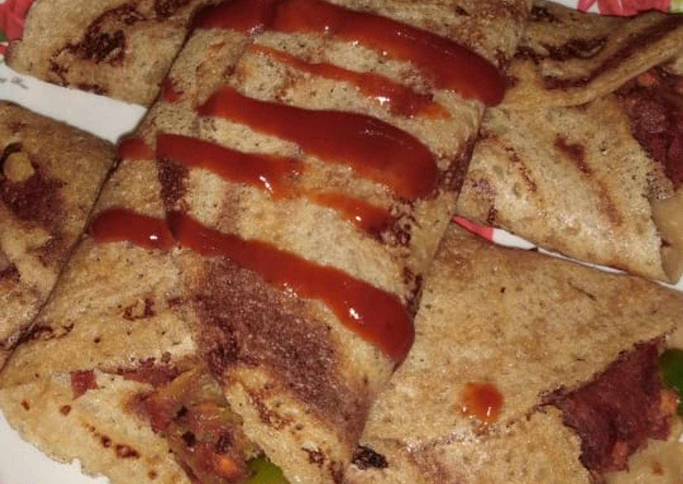 Vegetables stuffed sweet cheela, made with wheat flour