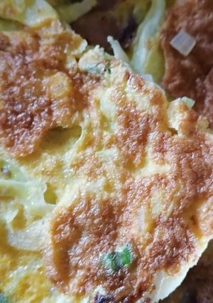 A picture of Cabbage Omlette.
