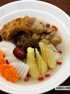 燕麥奶系列🌿養生天香回味燕麥奶煲湯(全素)|觀音山薈供品捐贈|愛心公益廣結善緣 的食譜成品照片