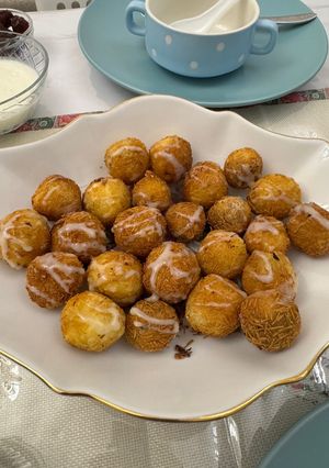 صورة لوصفة كرات الشعيريه بالبف باستري 😋