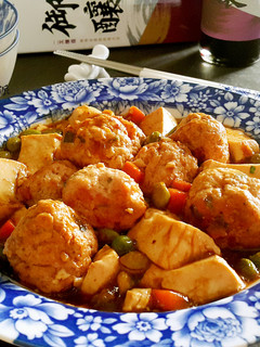 【御釀滷煮入味】肉丸子燒煮豆腐 的食譜成品照片