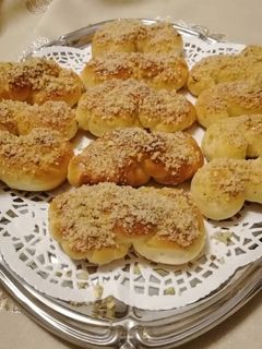 O poză a rețetei Sfințișori - Mucenici Moldovenești.
