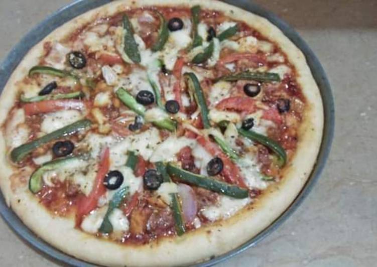 Recipe of Super Quick Homemade Pizza 🍕 in tikka flavor