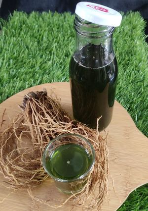 A picture of Homemade khus syrup.