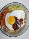 ข้าวยำเกาหลี