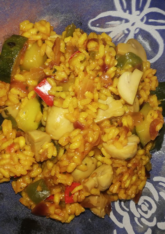 Una foto de Paella de verduritas fácil