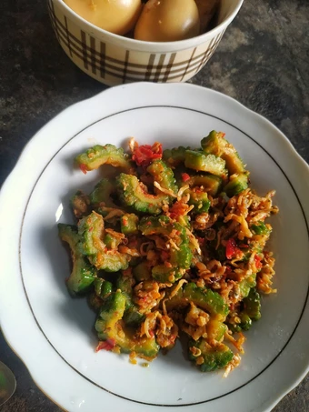 Cara Mudah Membikin Resep Tumis Pare dan ikan teri yang Bisa Manjain Lidah Anti Ribet, Menggugah Selera