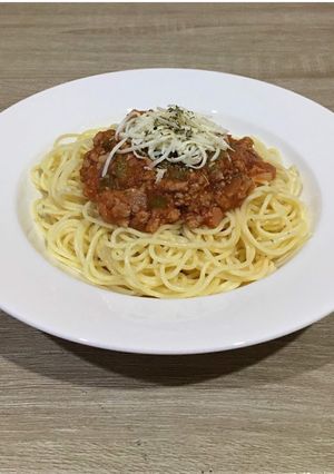 A picture of Tasty Spaghetti Bolognese al Dente.