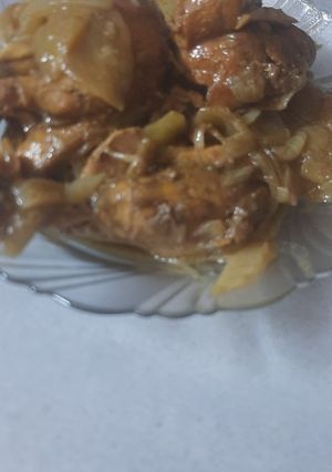 صورة لوصفة دجاج مع بصل