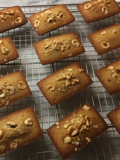 Foto di Financier con nocciola