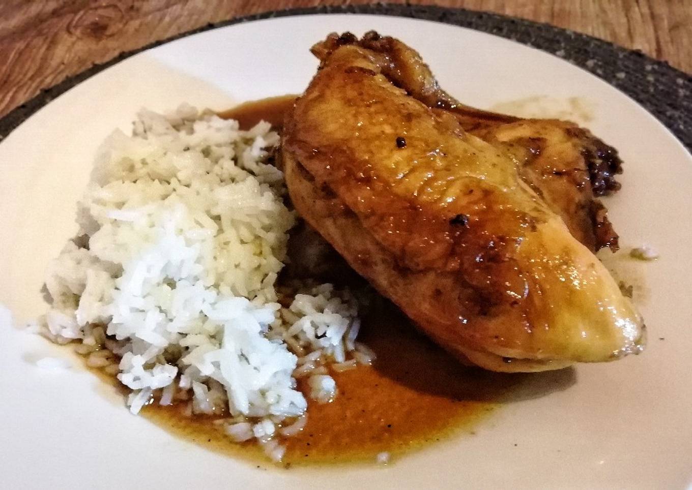 Pollo con salsa de tamarindo