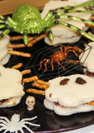 A picture of Spooky & Scary Spider Sandwiches.