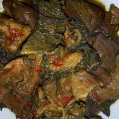 A picture of Kayan Chiki pepper soup.