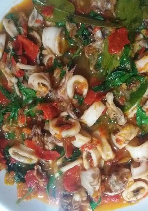 Foto resep Cumi masak pedas kemangi