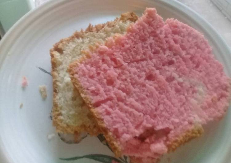 Recipe of Ultimate Two colours sponge cakes