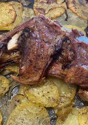 Foto principal de Cordero al horno con patatas panaderas !!!