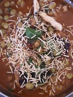 રગડા પેટીસ(Ragda Patties Recipe in Gujarati) રેસીપી મુખ્ય ફોટો