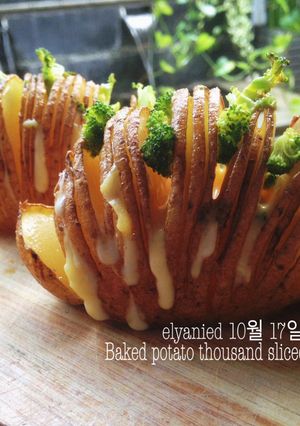 Foto resep Baked potato thousands sliced