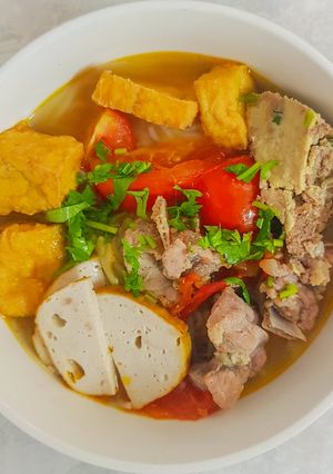 Hình của món Bún riêu cua đồng.
